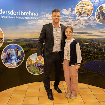 Bild vergrößern: Impression von der Stadtgala zum 15-jährigen Stadtjubiläum von Sandersdorf-Brehna 2024