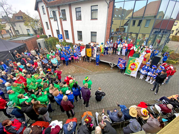 Impression vom 11.11.2024 am Rathaus Sandersdorf-Brehna