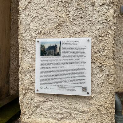 Bild vergrößern: Infotafel an der Stadt- und Klosterkirche Brehna