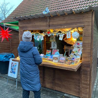 Bild vergrößern: Ein Hauch von Künstler- und Handwerkermarkt.