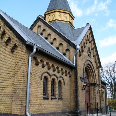 Bild vergrößern: Die Friedhofskapelle in Brehna